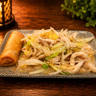 L Chicken Chow Mein 鸡炒面
