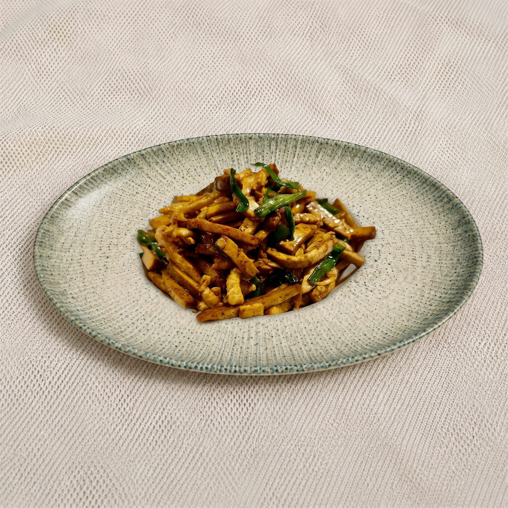 Chicken with Dry Tofu / 香干鸡丝.