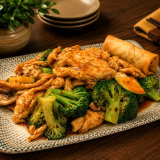 L Chicken with Broccoli 芥蓝鸡