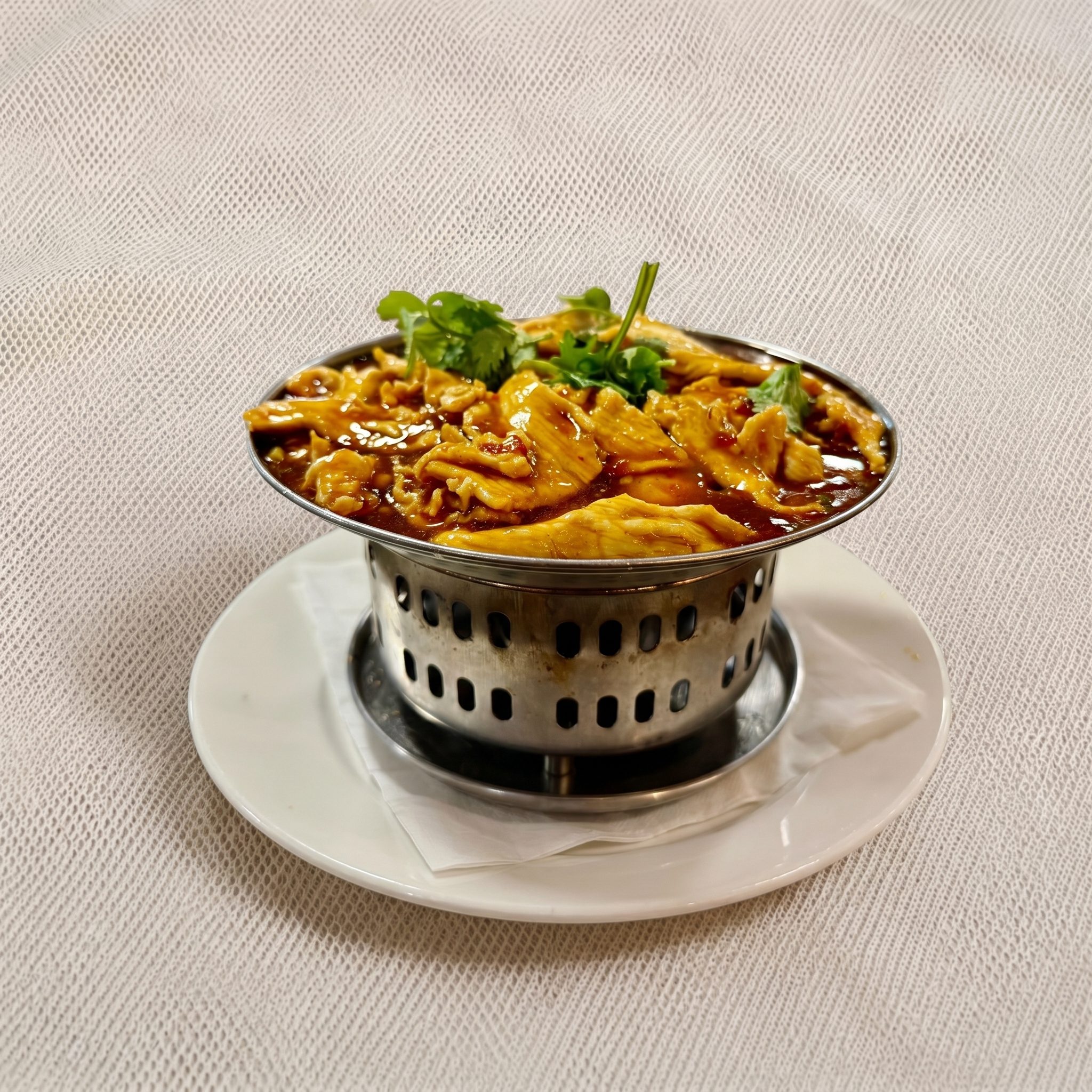 Spicy Braised Chicken Casserole / 五更成都鸡.
