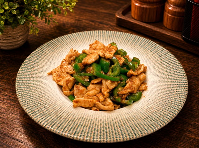 Chicken with Jalapeno / 辣椒鸡.