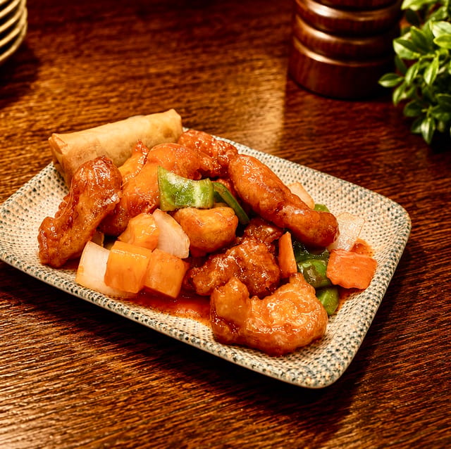 L Sweet and Sour Chicken 甜酸鸡.