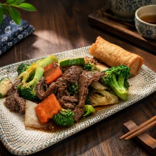 L Beef Mixed Vegetables 蔬菜牛