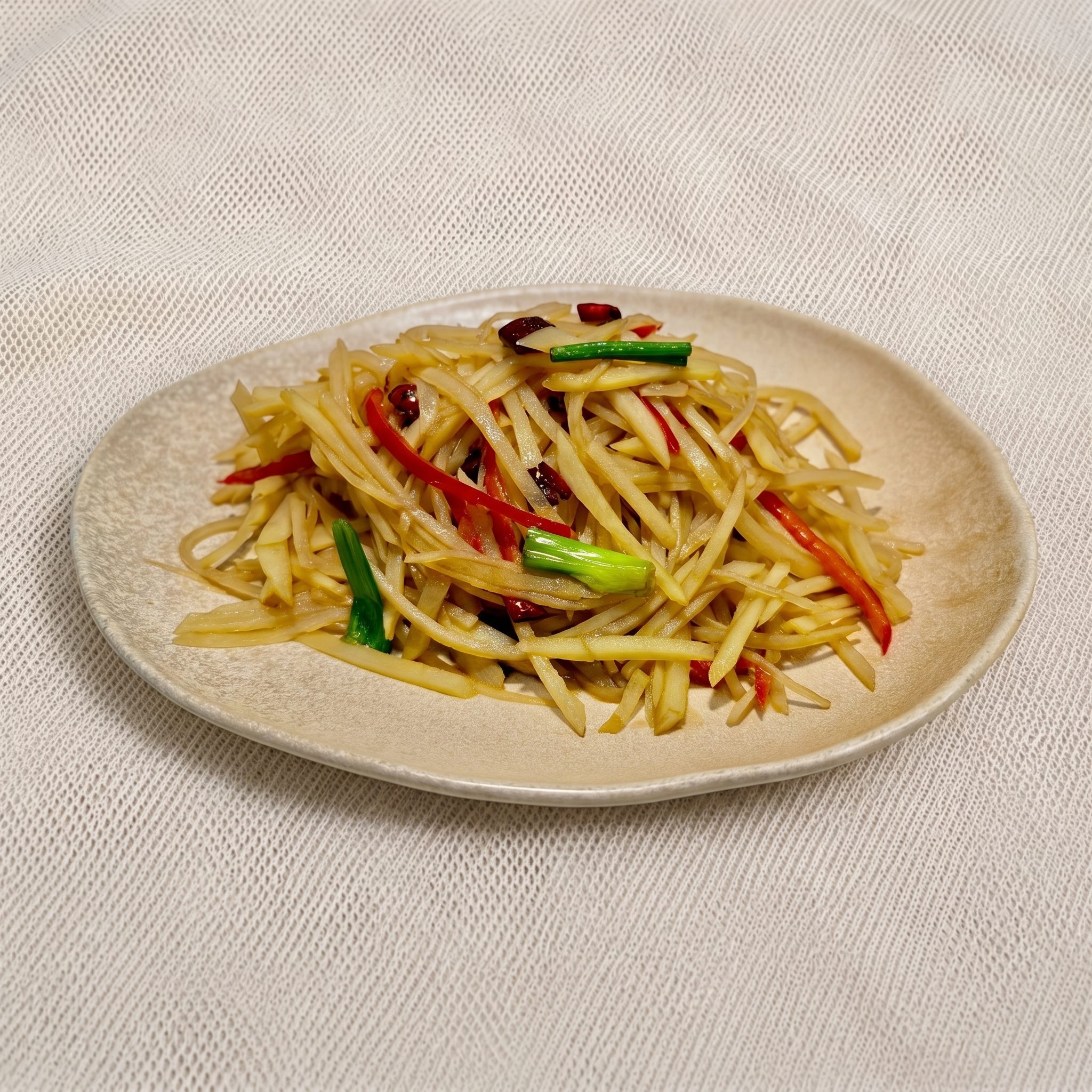 Hot & Sour Shredded Potato / 酸辣土豆丝.