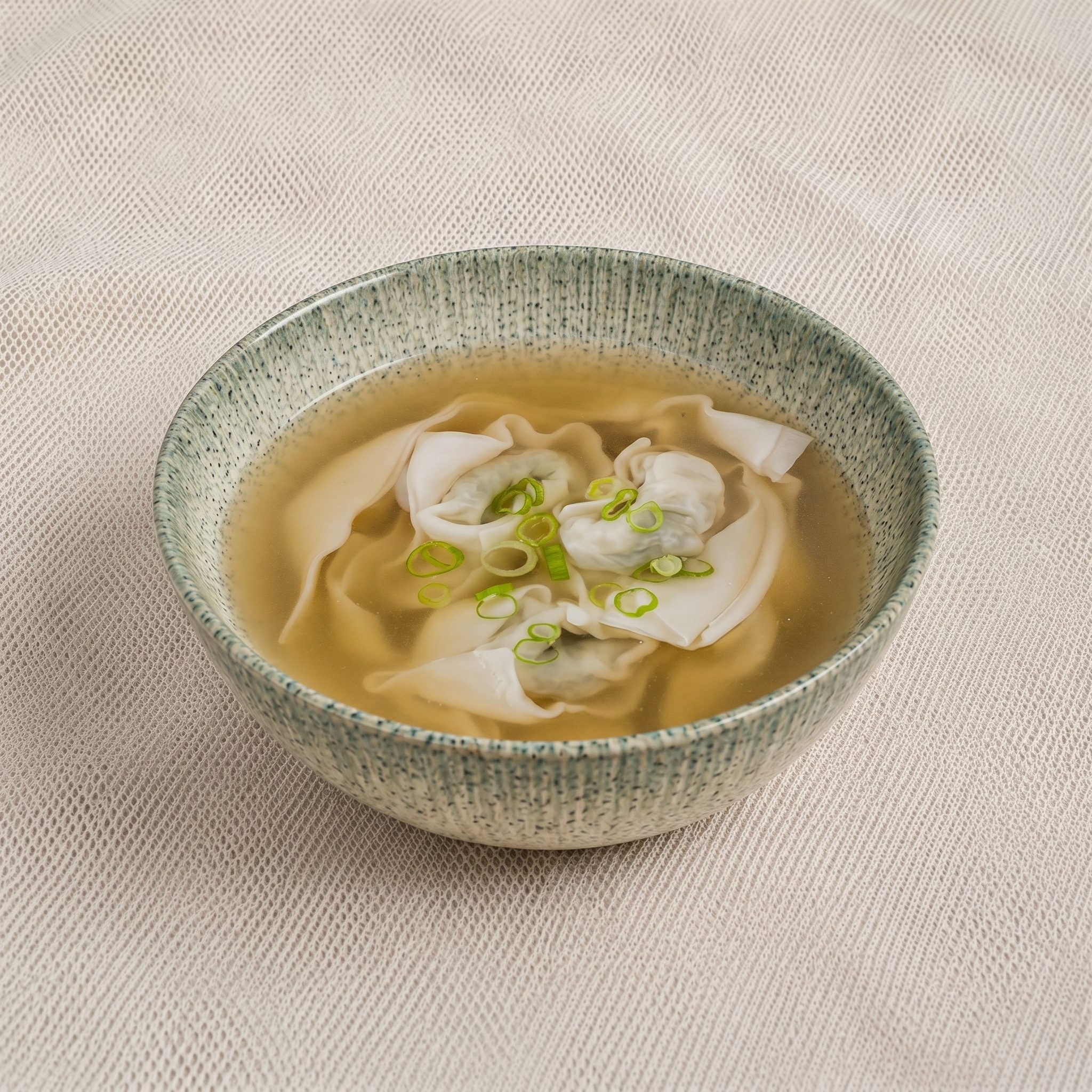 Wonton Soup (For 2) / 馄饨汤 (大).