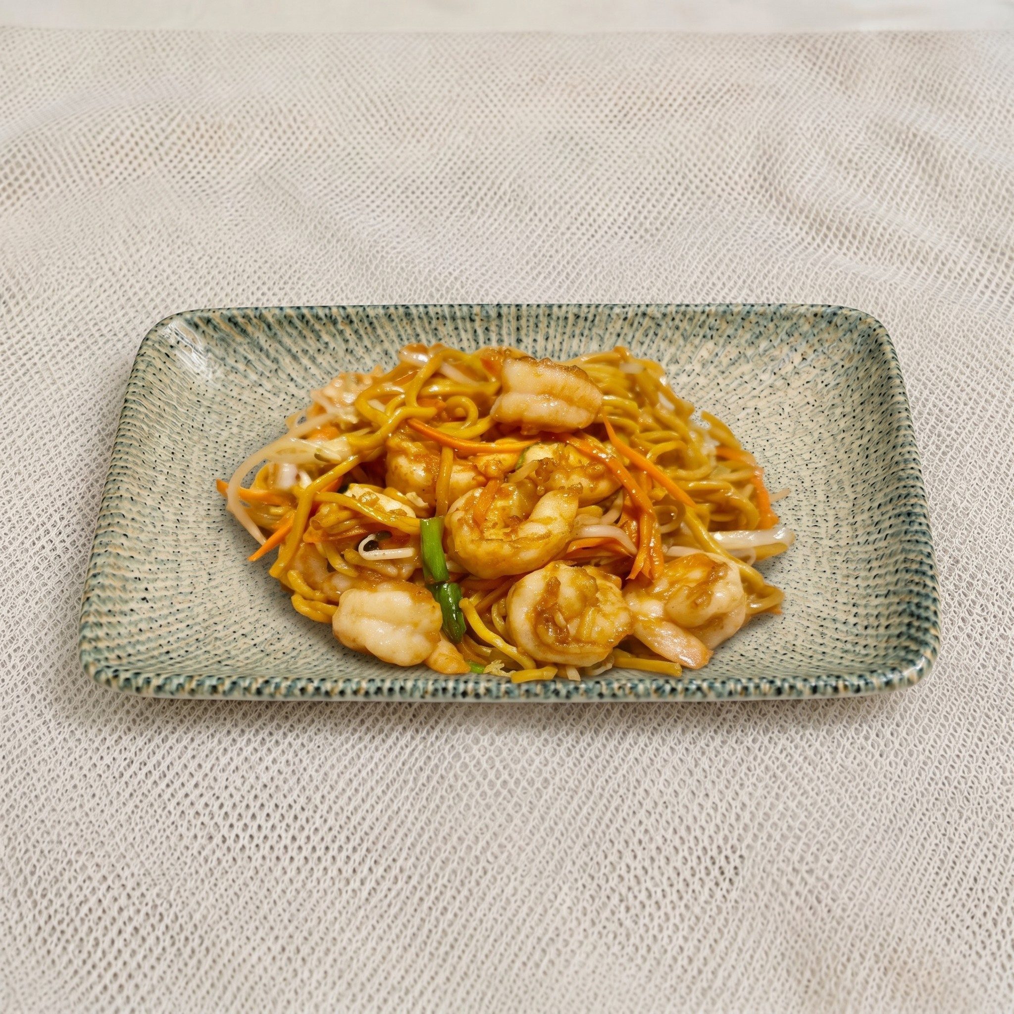 Shrimp Chow Mein / 虾炒面.