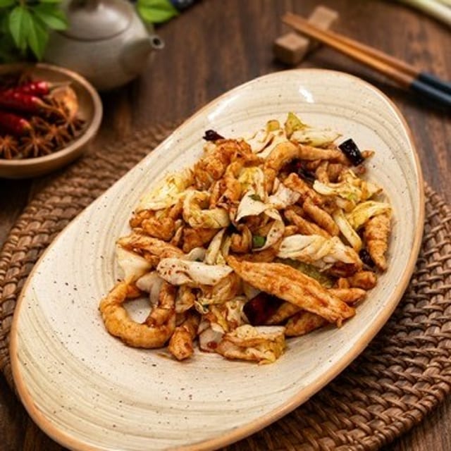 Shredded Pork with Pickled Cabbage / 泡菜肉丝.